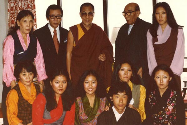His Holiness the 14th Dalai Lama in Seattle, WA, in 1979 with Kalon Yuthok Tashi Dhondup (right of HHDL) and Yuthok Jigmie Dorji (left of HHDL), along with their families.