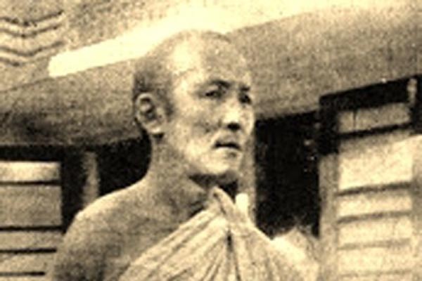 Ven S Mahinda, known in Sri Lanka as Venerable Tibet Jathika S Mahinda Himi.