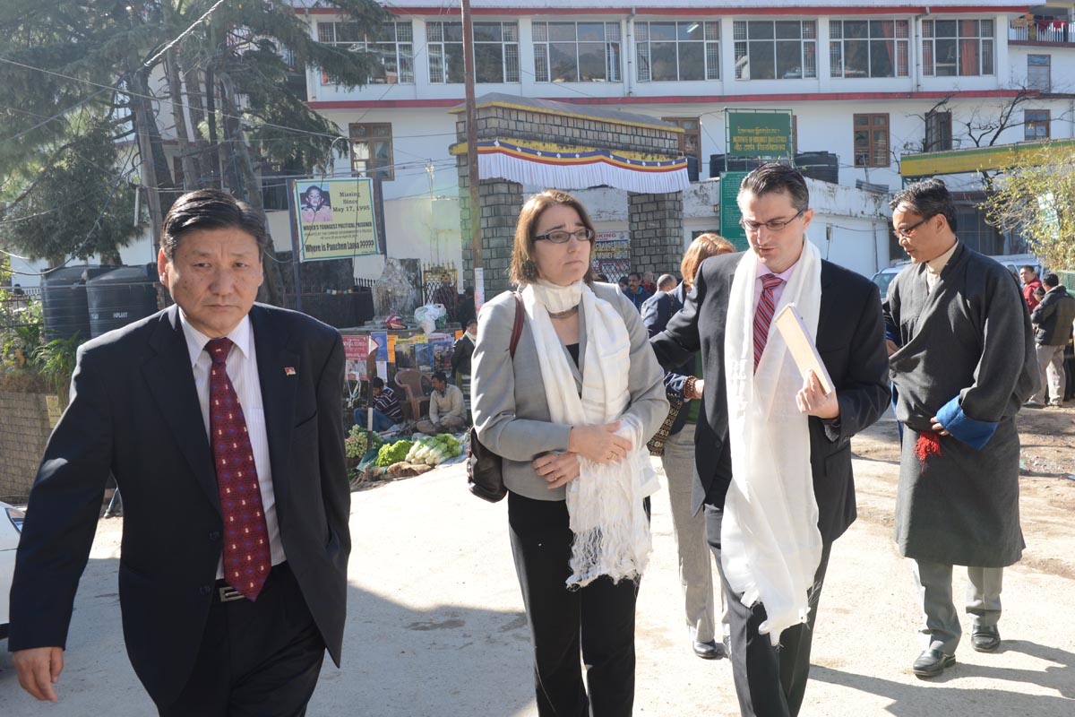 US Special Coordinator for Tibetan Issues, Sarah Sewall (center), walks outside the Dalai Lama's residence in McLeod Ganj.