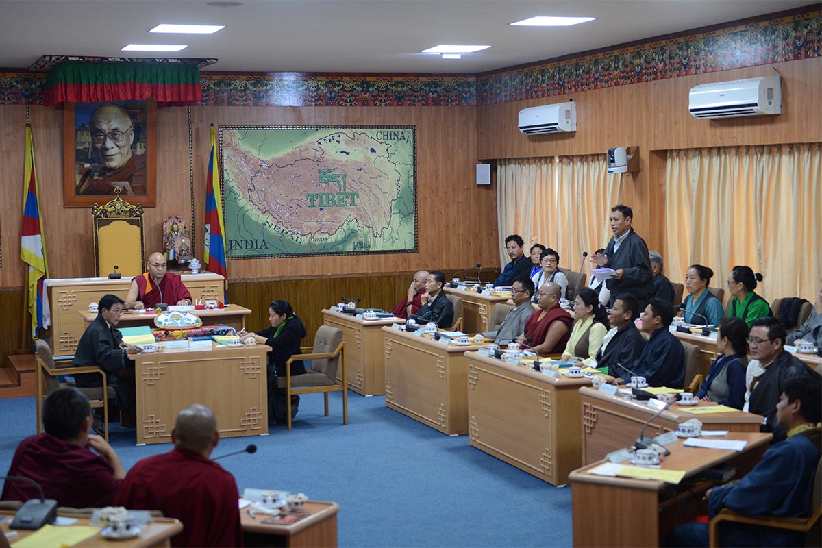 Member of Tibetan Parliament-in-exile Dawa Phunkyi raising a procedural complaint during the opening of the fourth session of the House in Dharamshala, India, on 19 September 2017. 